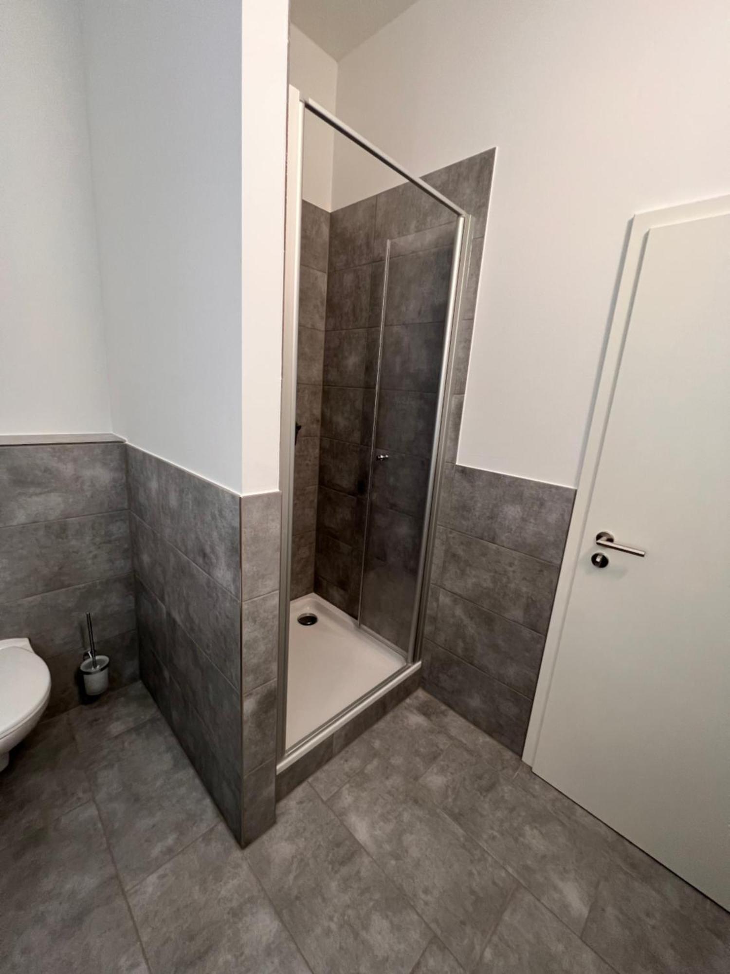 24Seven Apartments - Self Check-In Altdorf  Luaran gambar