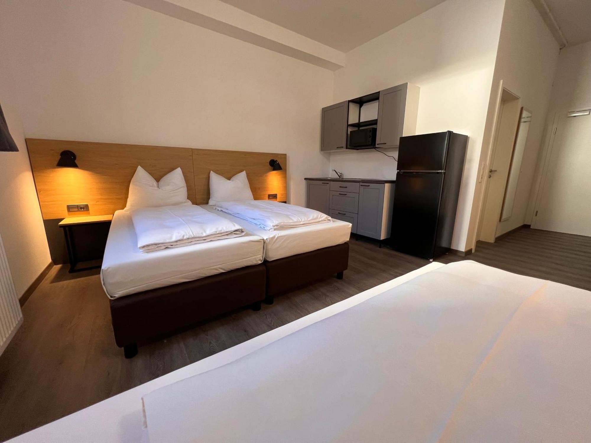 24Seven Apartments - Self Check-In Altdorf  Luaran gambar
